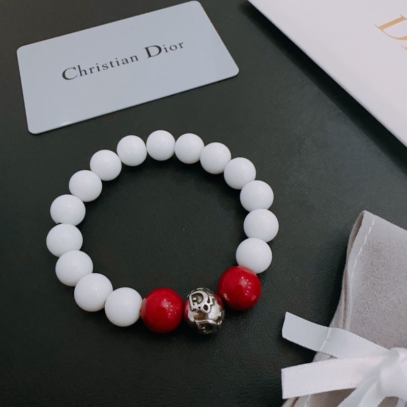 chr1st1an D10r bracelets